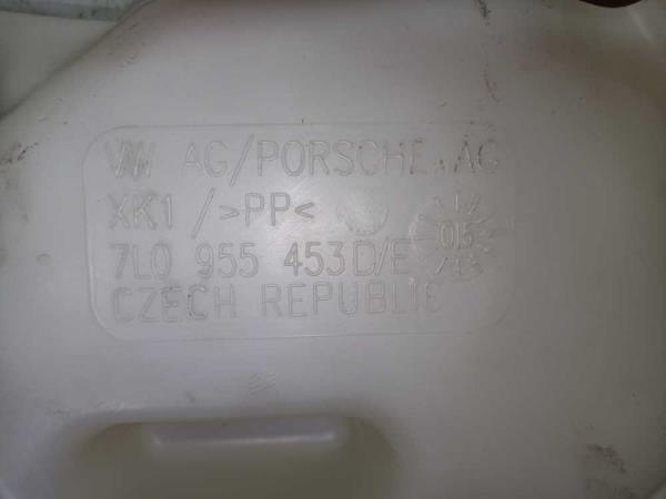 RESERVOIR LAVE GLACE VW TOUAREG /PORSCHE CAYENNE 2002-2010 - Vue 3